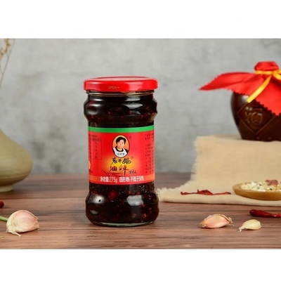 Пикантный аромат Лаоганма Чили соус в 210G/280G стеклянной бутылке для погружения приправы легко