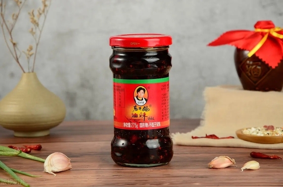 Лаоганма 280 г Стеклянная бутылка GK Wagyu Говядина Sriracha Горячий соус чили Чили Красное масло Брикс % 0